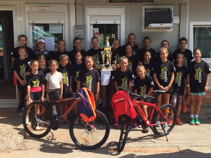 Djevojcice Lj Miladinovic 2019